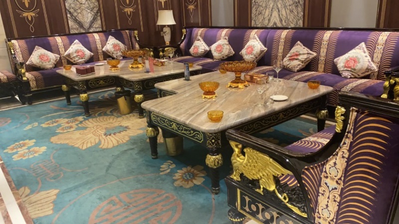 如何在广州黄埔区南岗选择热门夜总会KTV