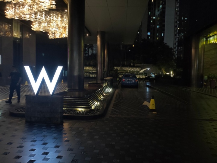 上海奉贤区KTV预订享受动感时尚的夜晚体验