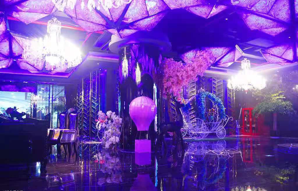 广州花都区花山热门KTV夜总会订房套餐亮