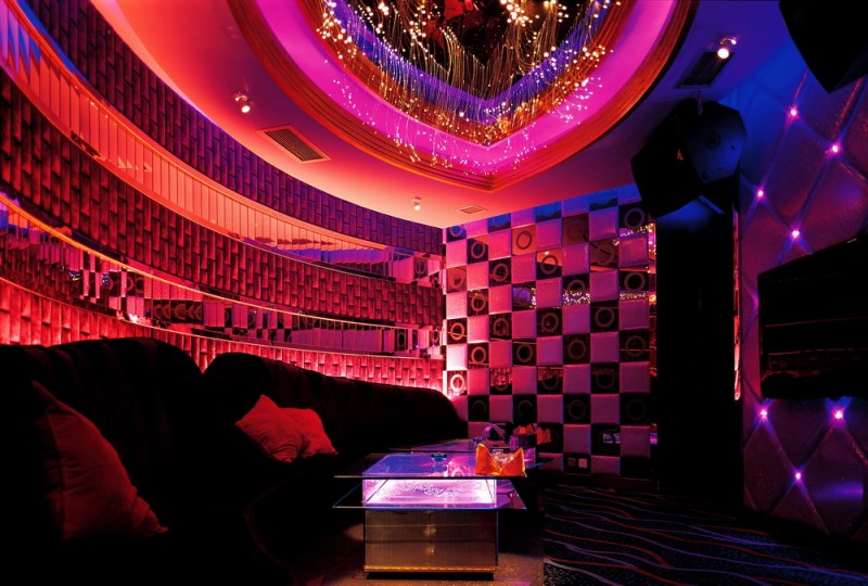 沈阳高端KTV诚聘精英，报销机票/路费，速电详询！