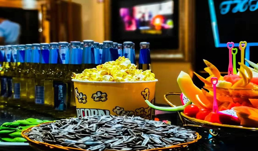 厦门高端KTV预订 尊享精英模特陪唱服务 夜娱新体验