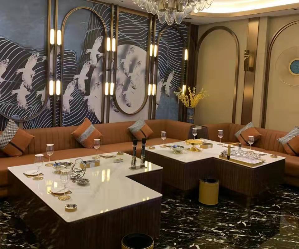 衡阳KTV高薪诚聘服务员/佳丽，日结薪资，工作轻松！