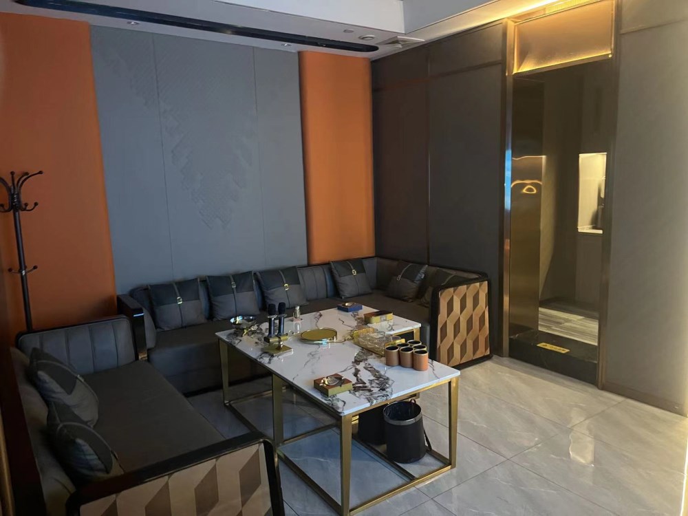 成都商务KTV高薪聘模特-日结薪资/无任务/稳定班次