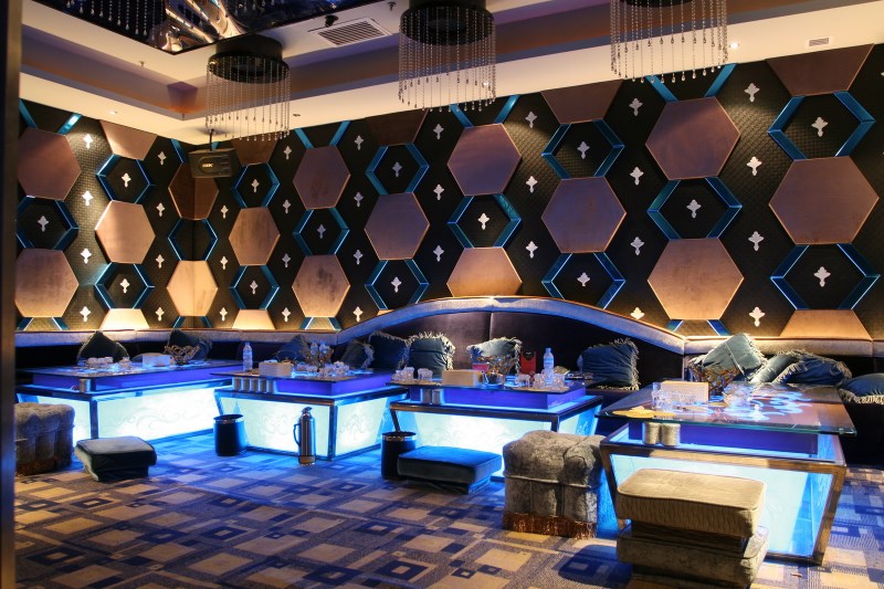 苏州高端KTV直聘模特，日薪1800+不办卡，工资日日结清！