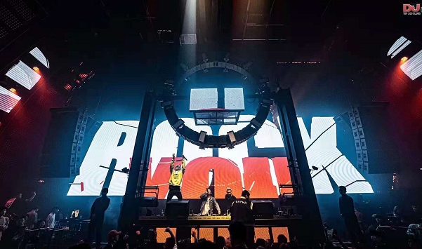 嘉兴KTV高薪诚聘女礼仪，日结兼职，酒水促销员，灵活小时场，待遇优厚！