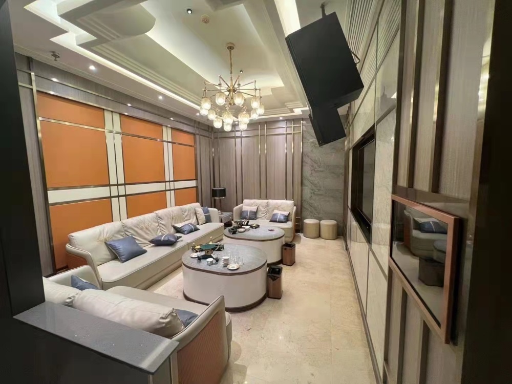 广州W酒店奢华KTV直聘模特佳丽 日薪日结 薪资优厚