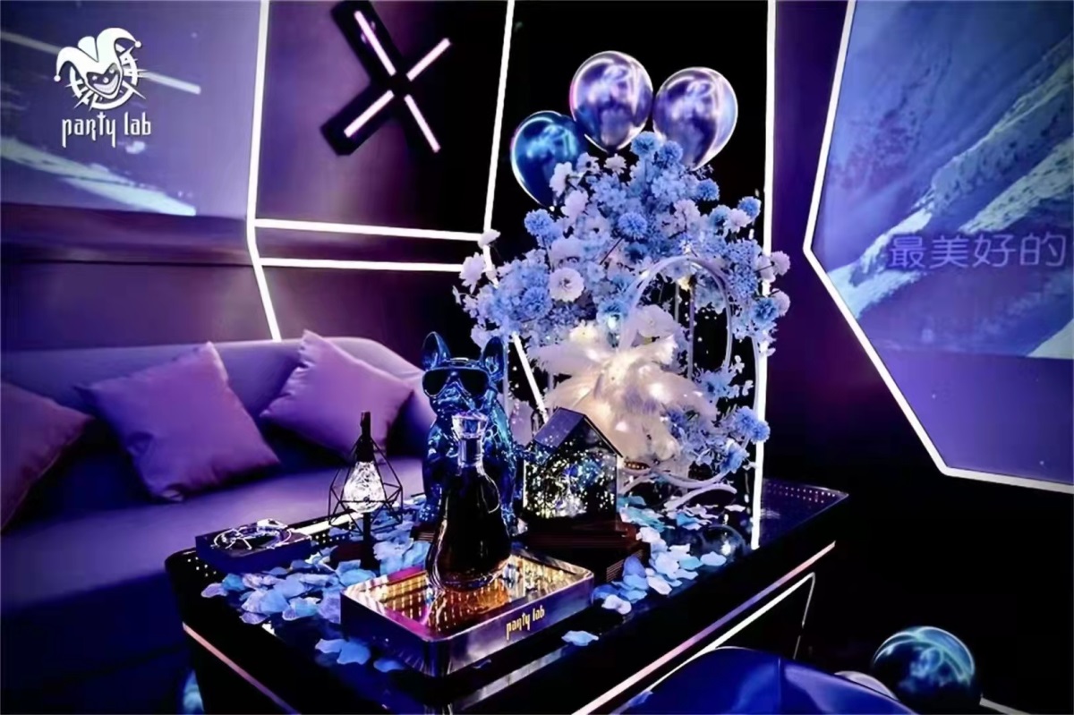 新会高端会所高薪诚聘，日结高薪轻松上岗，优享职场新机遇！