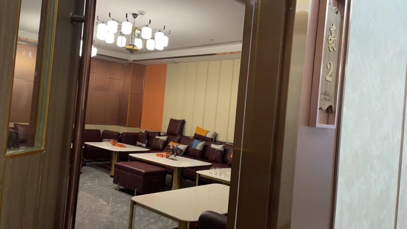 临沂夜总会高薪急聘礼仪模特 日结薪资 诚邀优质人才加入