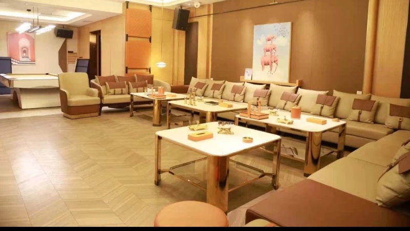 嘉兴金粉世家KTV高薪直聘商务模特，日结薪资，待遇优厚！