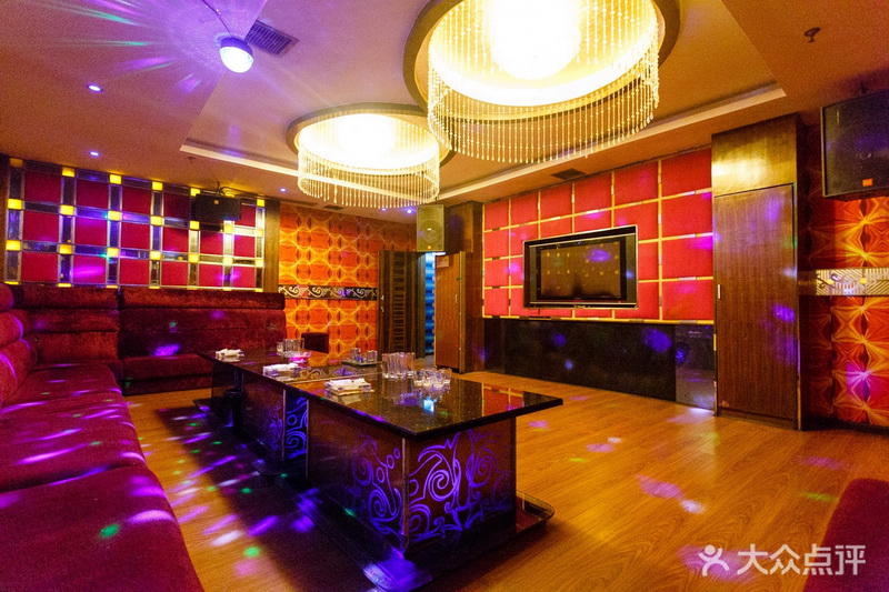 合肥夜店高薪直聘女模 日结 生意火爆 免IC卡