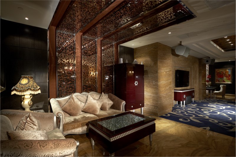 广州夜店高薪诚聘商务模特 日结薪资 零费用零任务