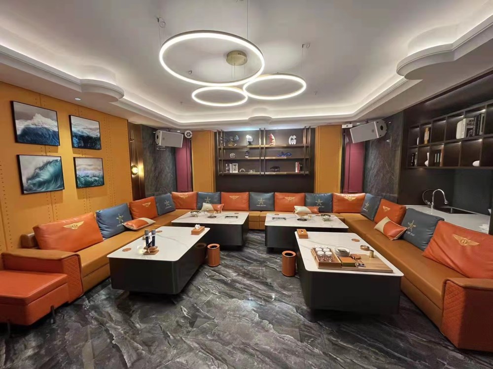 南京毫龙国际KTV高薪诚聘佳丽，日结薪资，正规安全，长期稳定需求！