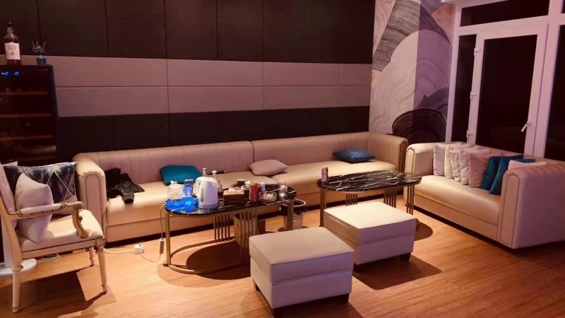 成都龙泉驿高端KTV诚聘模特礼仪 报销路费 日结高薪