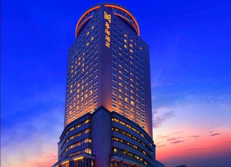 莆田高端夜场诚聘佳丽，高薪安全环境优