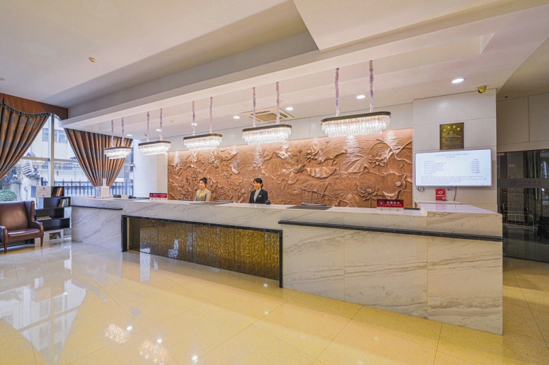 西安金豪盛世夜总会高薪聘女模 免押金入职 客源稳定日结薪