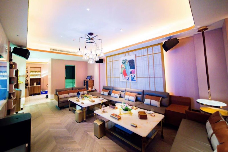 成都峨眉雪芽KTV高薪聘礼仪，日结！豪车接送客源稳，外地优先！