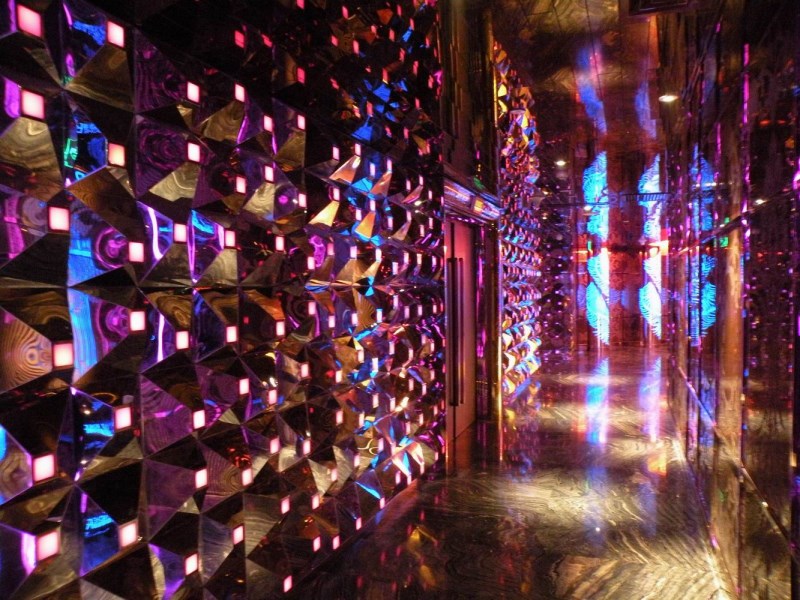 宿迁高薪诚聘KTV模特 日薪1500-2000起 长期招募