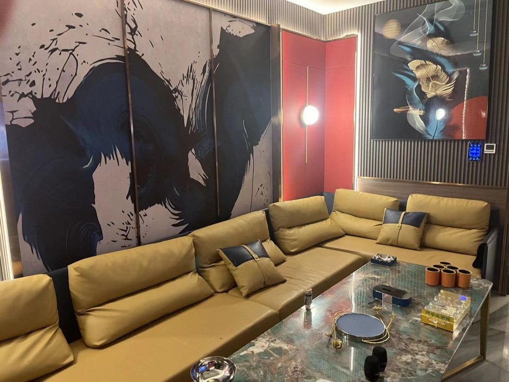 金华横店超越神话KTV高薪直聘公主/领队 驻场直招待遇优厚