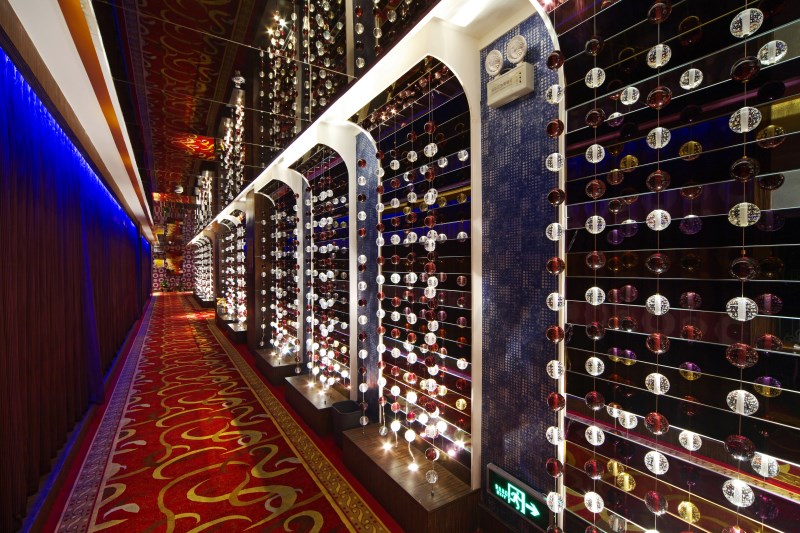 西安2025商务酒吧高薪聘礼仪，多店直招