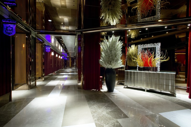 在宁波最高端的商务KTV夜总会感受明星待