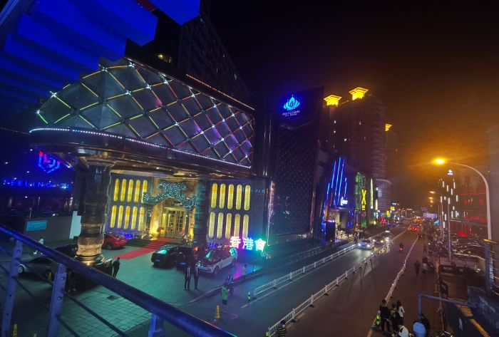 探索广州白云区龙归高端夜总会KTV的订房