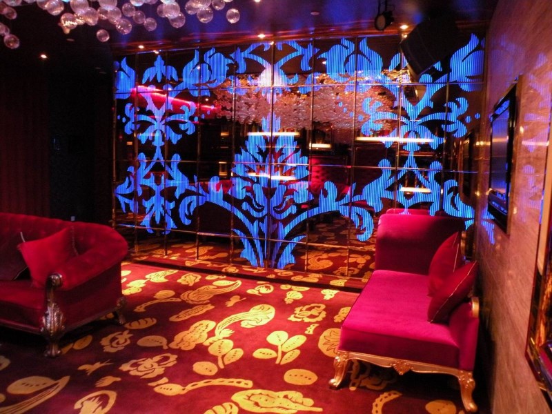 如何在深圳坪山区夜总会预订中获得最佳优惠