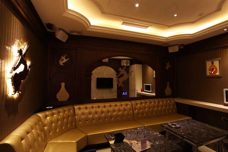 广州荔湾区彩虹街奢华KTV预订创新方案揭